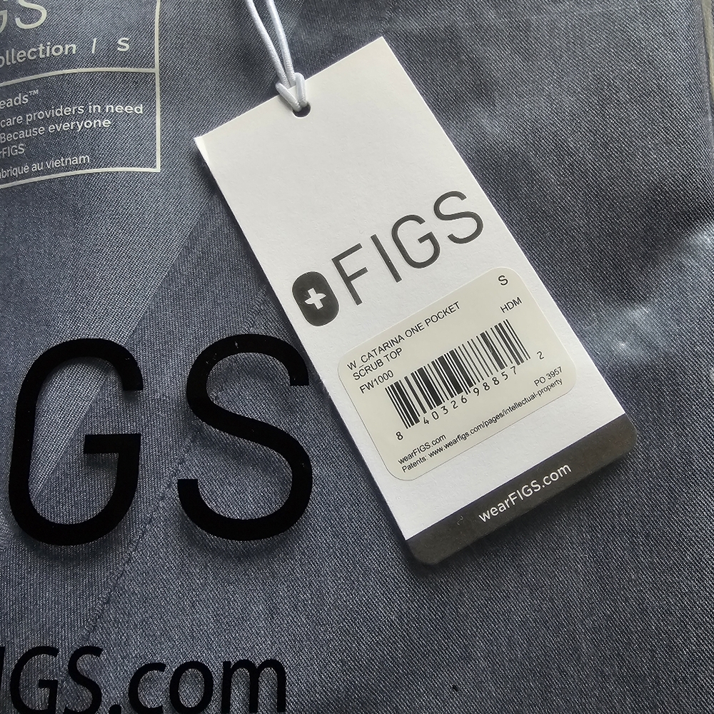 Figs Heathered Denim Scrub Set - Picture 5 of 6